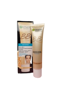 عکس بی بی کرم گارنیر مناسب برای انواع پوست ها